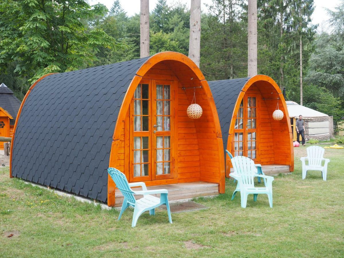 Camping Het Vossenhol 에르멜로 외부 사진
